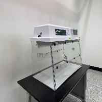 AirClean 600 PCR Workstation image 0